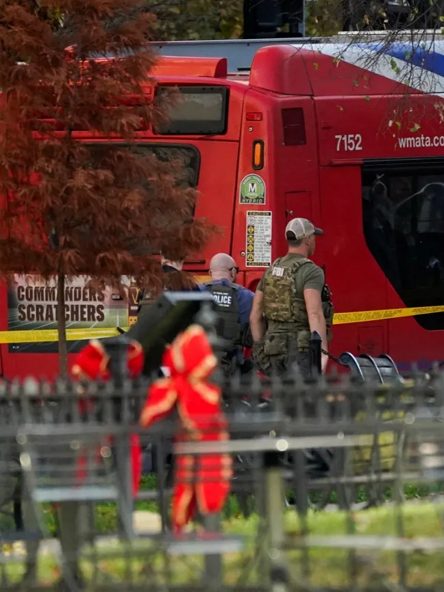 FBI يحقق في دوافع مسلح أفغاني أطلق النار على جنديين من الحرس الوطني قرب البيت الأبيض