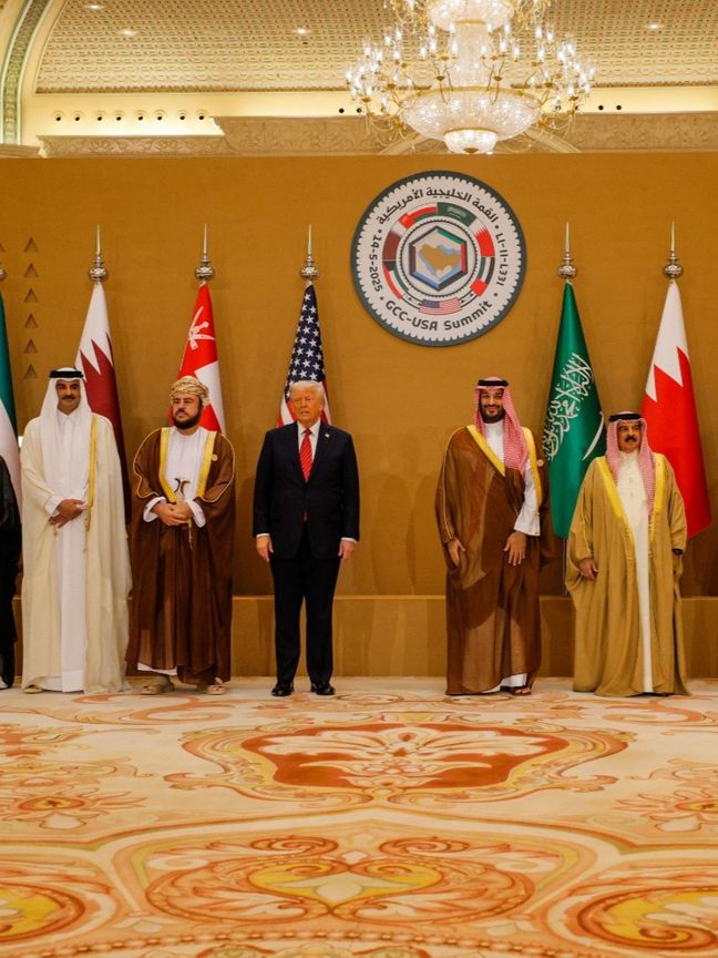 ترمب أمام القمة الخليجية الأميركية: نستكشف تطبيع العلاقات مع سوريا.. ونرغب في اتفاق مع إيران