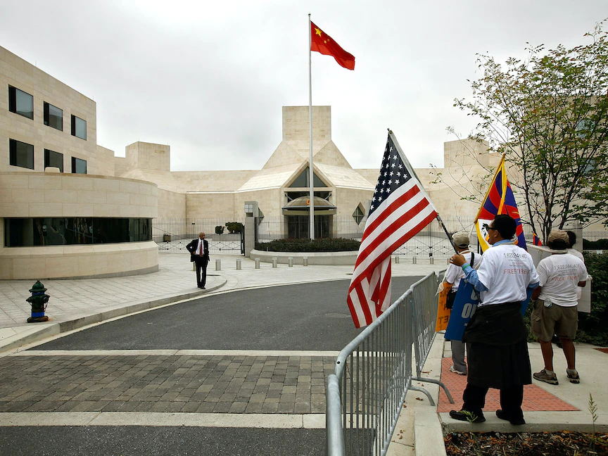 مقر السفارة الصينية في واشنطن - Getty Images via AFP