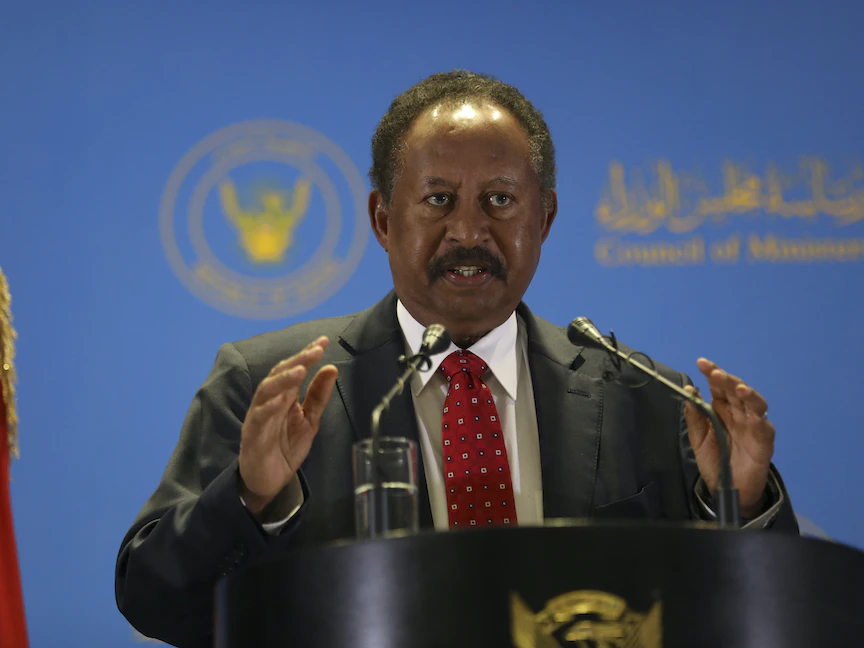 رئيس الوزراء السوداني عبد الله حمدوك يعلن تشكيل الحكومة الجديدة في الخرطوم - 8 فبراير 2021 - AP
