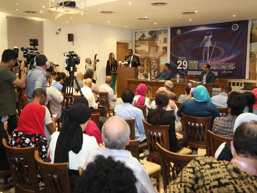 جانب من المؤتمر الصحفي لمهرجان القاهرة الدولي للمسرح التجريبي - المكتب الإعلامي للمهرجان