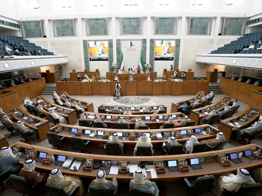 مقر البرلمان الكويتي - REUTERS