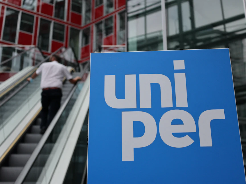 مقر شركة "يونيبر" الألمانية للطاقة في دوسلدورف بألمانيا- 8 يوليو 2022 - REUTERS