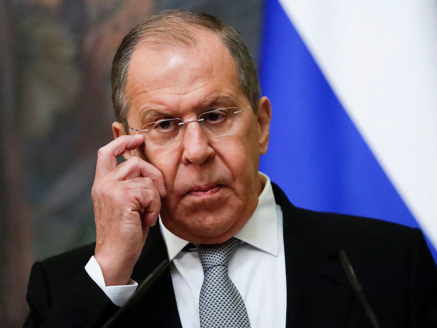 وزير الخارجية الروسي سيرغي لافروف يحضر مؤتمراً صحفياً مع نظيره المنغولي في موسكو - 1 يونيو 2021 - AFP