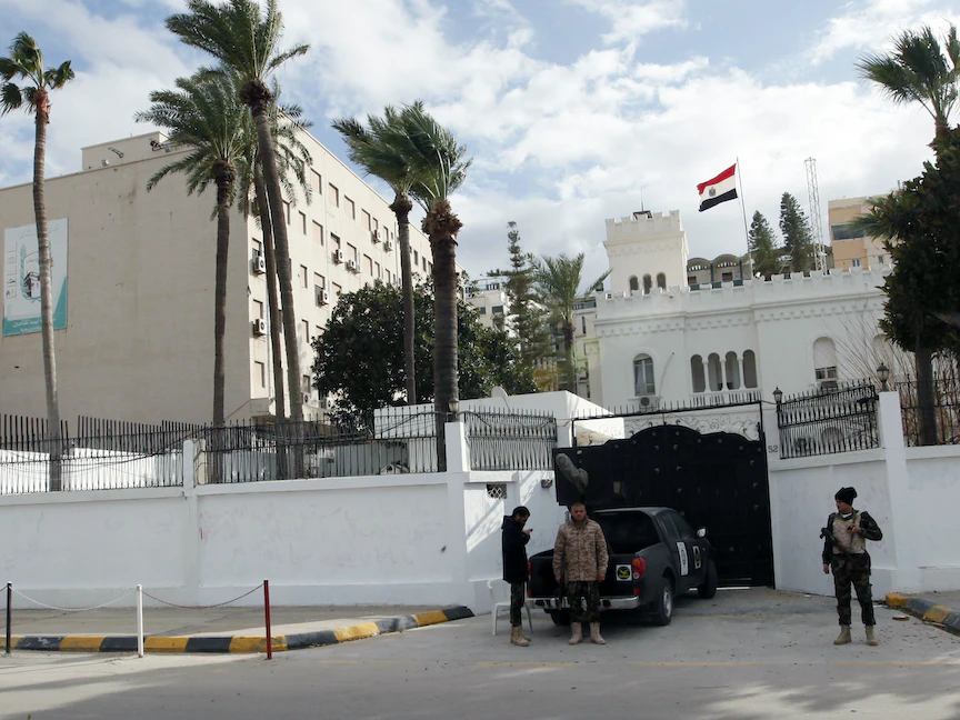 ليبيا.. وفد مصري في طرابلس تمهيداً لإعادة تشغيل السفارة المغلقة منذ 7 سنوات