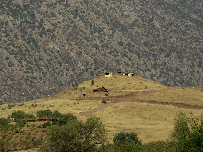 نقطة مراقبة عسكرية تركية بجبال منطقة دهوك في كردستان العراق، 24 أغسطس 2011 - REUTERS