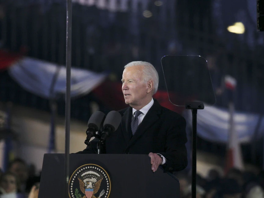 الرئيس الأميركي جو بايدن يلقي خطاباً من بولندا مع اقتراب الذكرى الأولى للغزو الروسي لأوكرانيا في وارسو. 21 فبراير 2023 - Bloomberg