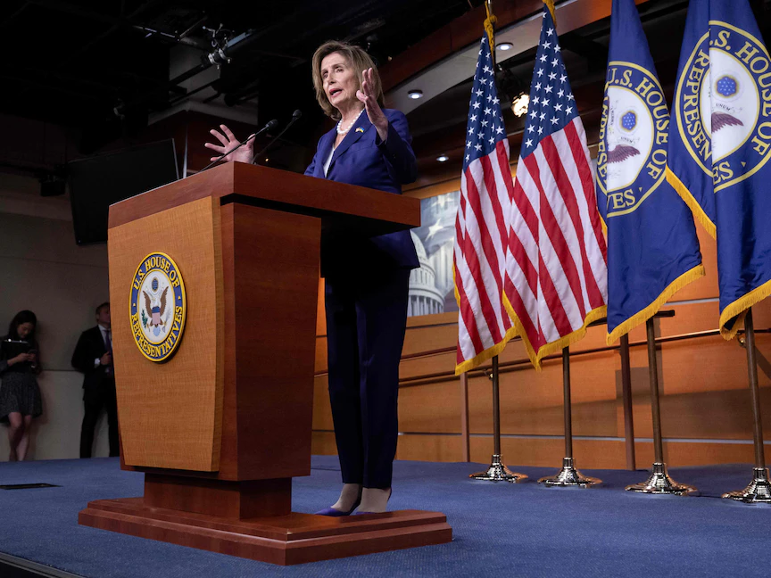 رئيسة مجلس النواب الأميركي نانسي بيلوسي خلال مؤتمر في مبنى الكابيتول بواشنطن - 29 يوليو 2022 - AFP