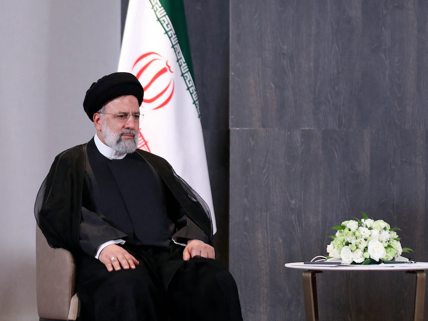 الرئيس الإيراني إبراهيم رئيسي في قمة منظمة شنغهاي للتعاون في العاصمة الأوزبكية سمرقند. 15 سبتمبر 2022 - REUTERS