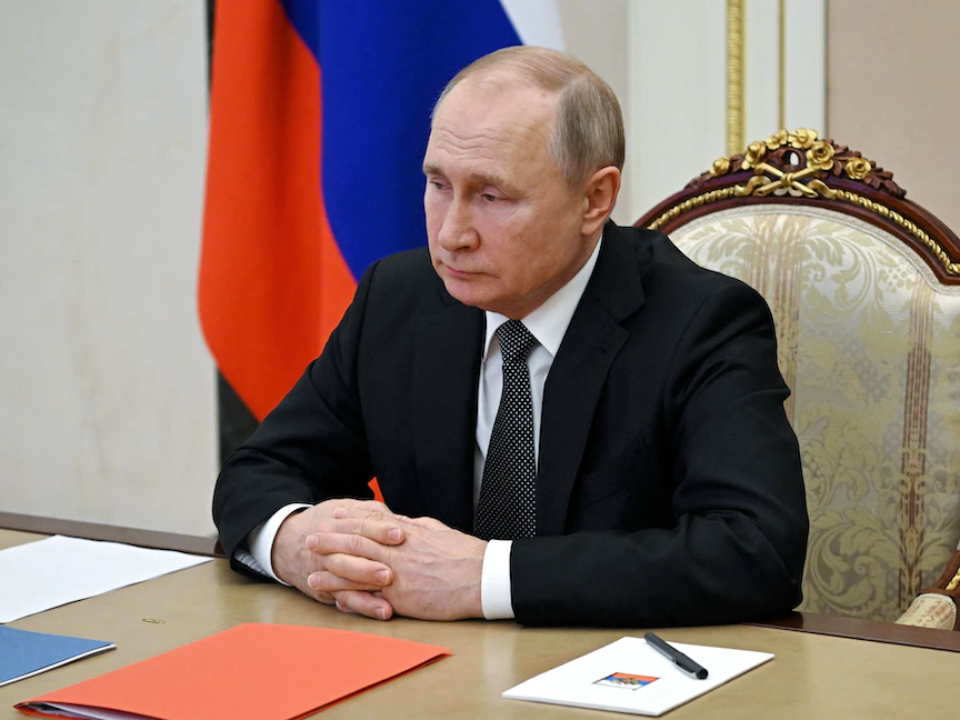 الرئيس الروسي فلاديمير بوتين خلال اجتماع مع مجلس الأمن القومي - 18 فبراير 2022 - AFP