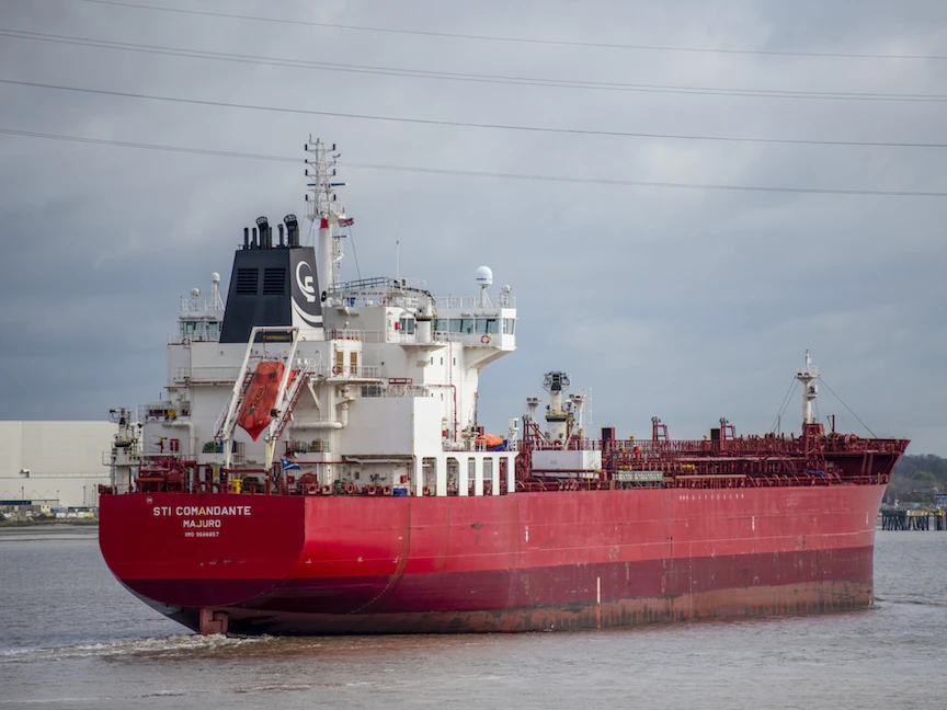 ناقلة نفط بعد تسليم شحنة من الديزل الروسي في المملكة المتحدة - 5 أبريل 2022 - Bloomberg