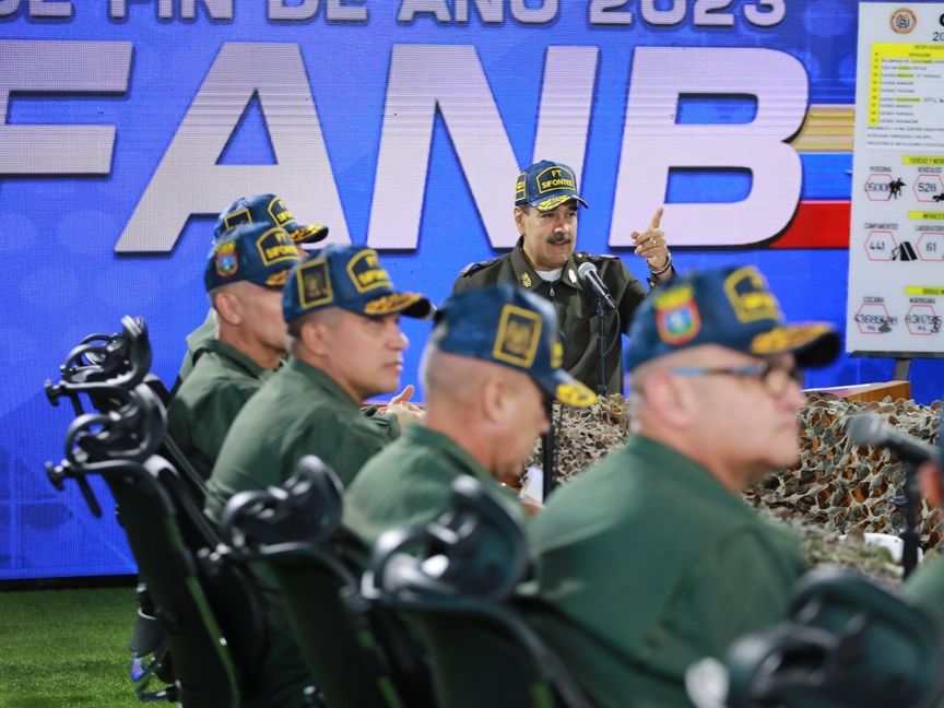 فنزويلا تطلق مناورات عسكرية رداً على "تحرك بريطاني" في جويانا