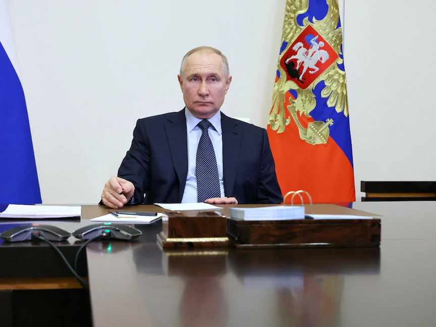 الرئيس الروسي فلاديمير بوتين يترأس اجتماعاً عبر الفيديو في موسكو. 1 فبراير 2023 - via REUTERS