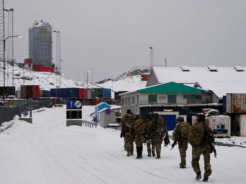 رئيسا وزراء الدنمارك وجرينلاند يبدآن جولة أوروبية لـ"حشد الدعم" في مواجهة ترمب