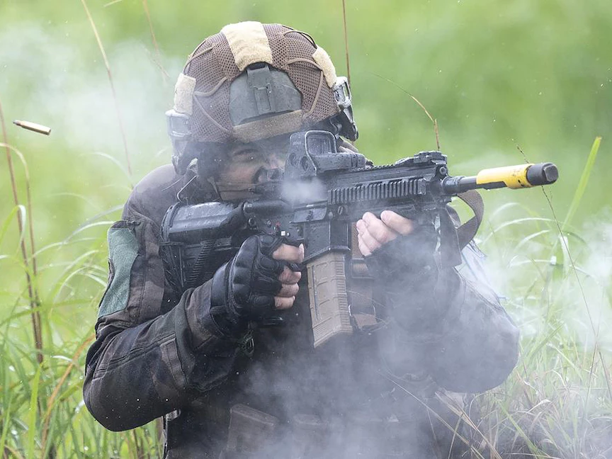 تدريبات عسكرية يابانية أميركية فرنسية وسط خلاف مع الصين