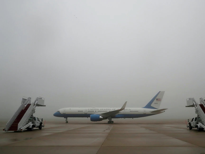 طائرة "إير فورس وان" الرئاسية - REUTERS