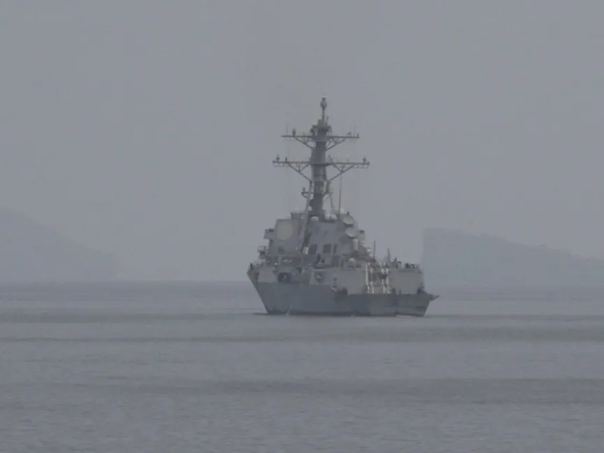 كيف يعمل الحصار البحري ولماذا تستخدمه أميركا ضد إيران؟