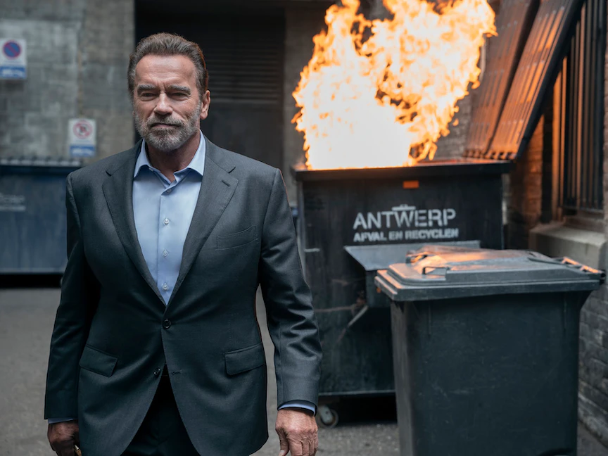 مشهد من مسلسل "FUBAR" بطولة أرنولد شوارزنيجر - facebook/netflixmiddleeastnorthafrica