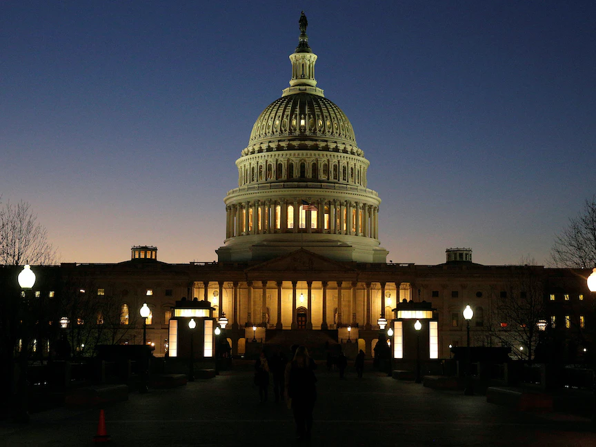 منبى الكونجرس الأميركي وسط العاصمة واشنطن - REUTERS