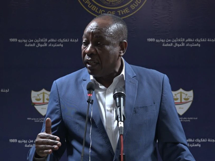 عضو لجنة إزالة التمكين السودانية صلاح مناع - وكالة الأنباء السودانية (سونا)