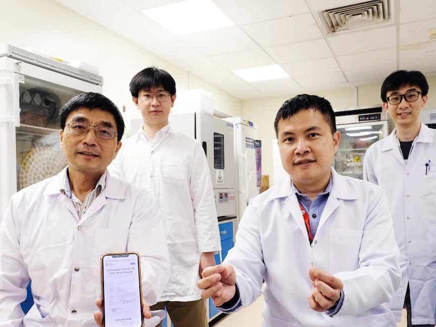 فريق العلماء الذي ابتكر الاختبار التشخيصي لفيروس كورونا في جامعة "نانيانغ" التكنولوجية في سنغافورة- 29 مارس 2021 - Twitter/NTU Singapore