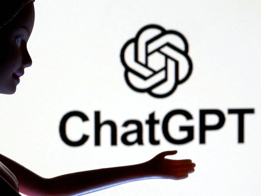 شعار منصة "ChatGPT" - REUTERS