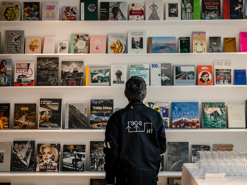 كتاب ونقاد لـ"الشرق": هذا أفضل ما قرأناه في 2021