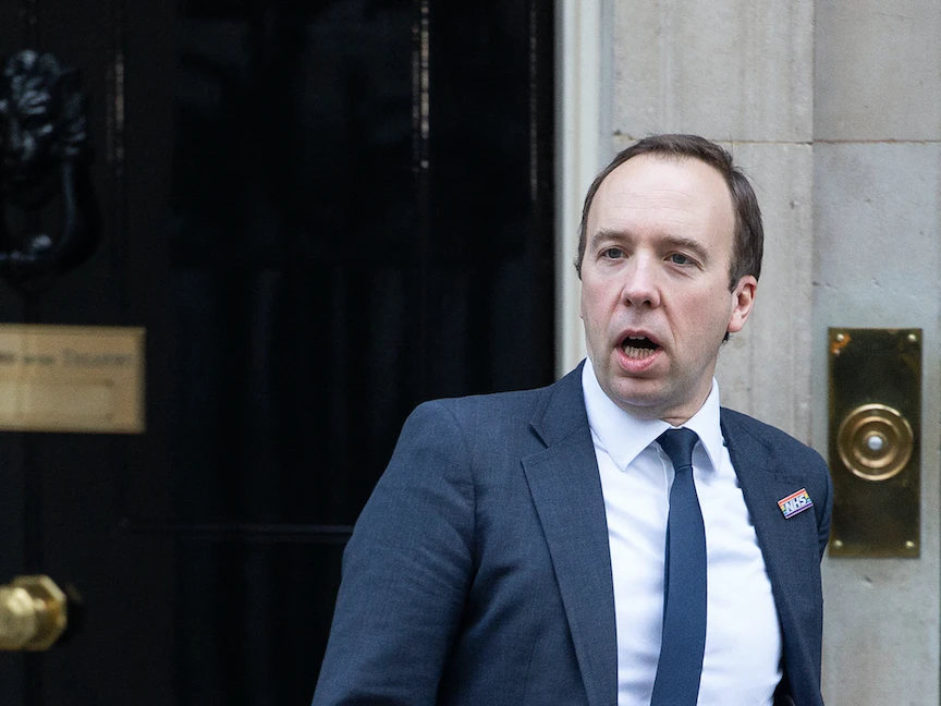 وزير الصحة البريطاني مات هانكوك - AFP