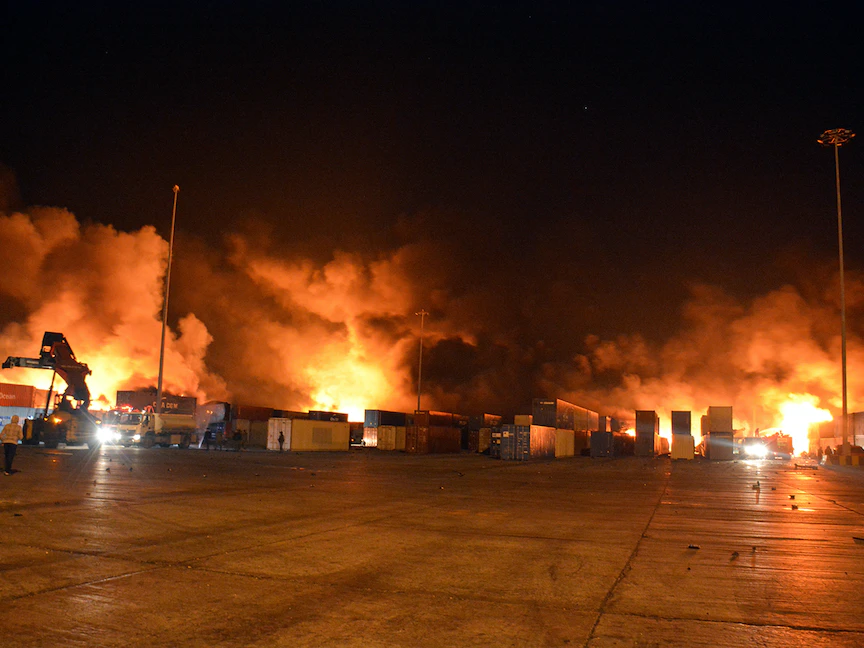 قصف صاروخي سابق استهدف ميناء اللاذقية السوري في 28 ديسمبر 2021 - via REUTERS