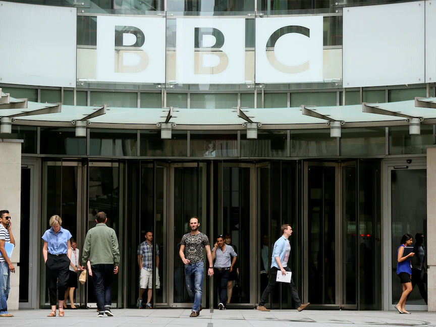 مقر شبكة "بي بي سي" في لندن - REUTERS