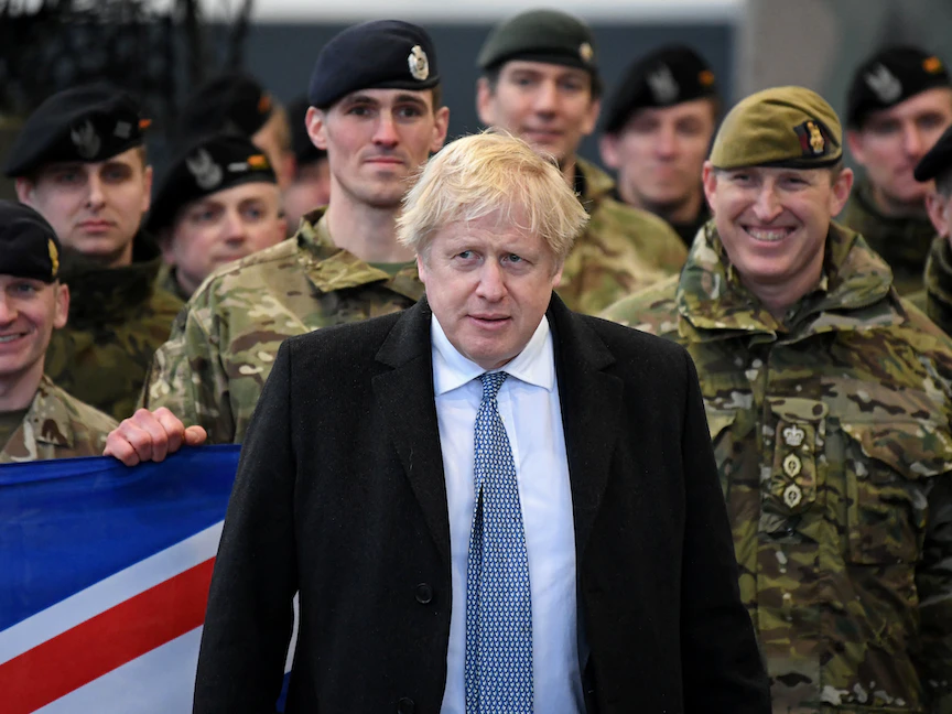 مقربون من الكرملين في دائرة عقوبات بريطانية محتملة على روسيا