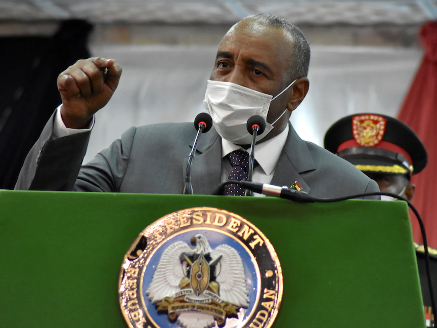 رئيس المجلس السيادي الانتقالي في السودان عبد الفتاح البرهان في جوبا- 28 مارس 2021 - REUTERS