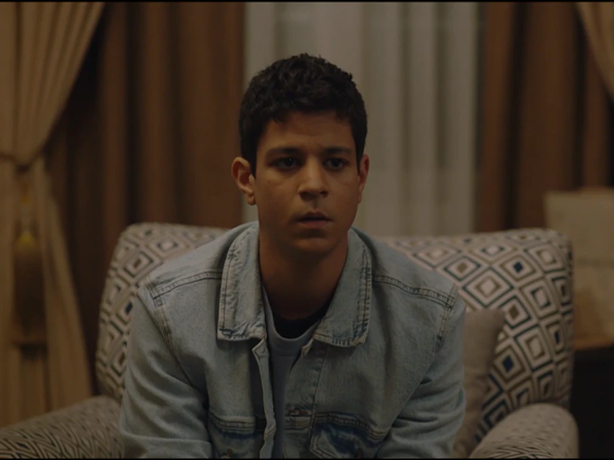 نجوم وأطفال.. هل يسلب عالم الفن أجمل سنوات المشاهير الصغار؟