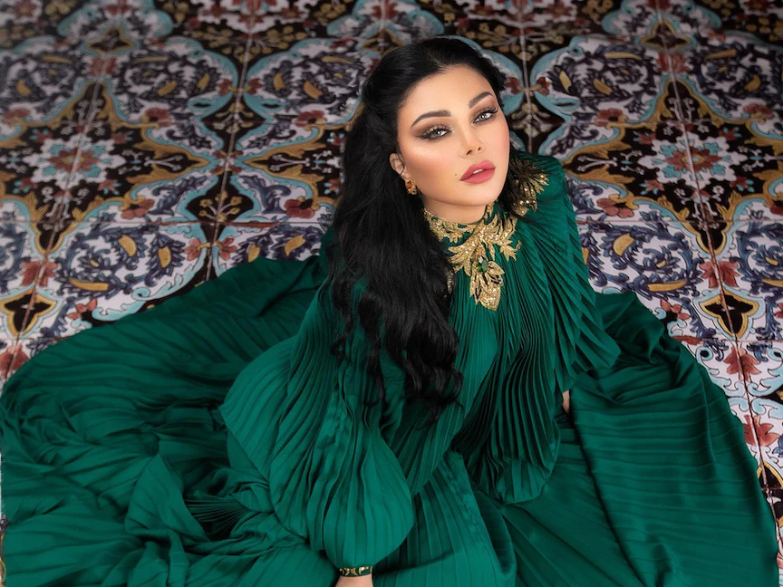 الممثلة والمغنية اللبنانية هيفاء وهبي - facebook@HaifaWehbe