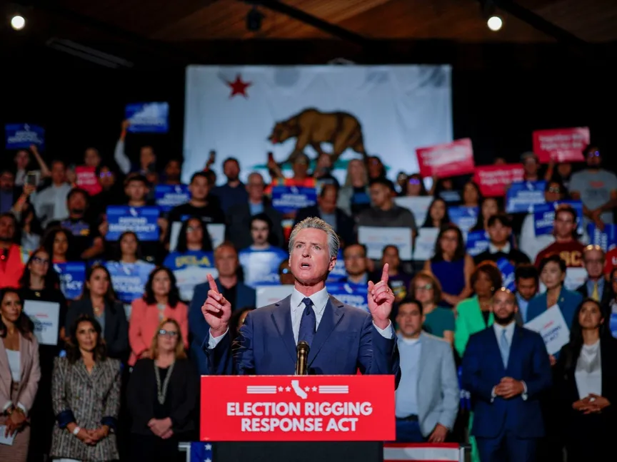 جافين نيوسوم.. استراتيجية السخرية من ترمب تضعه في قلب سباق رئاسة 2028