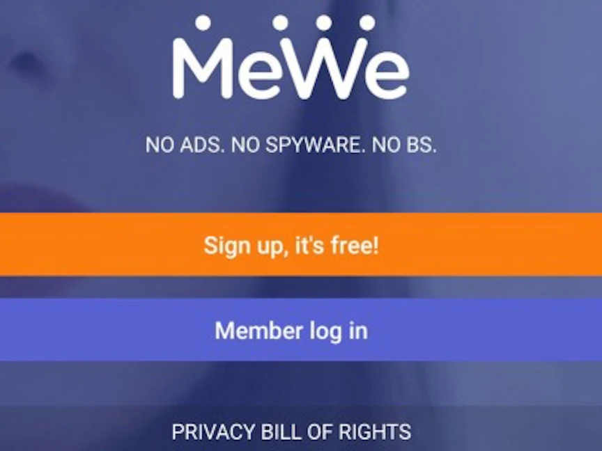 صفحة التسجيل بشبكة MeWe الاجتماعية - موقع الشبكة