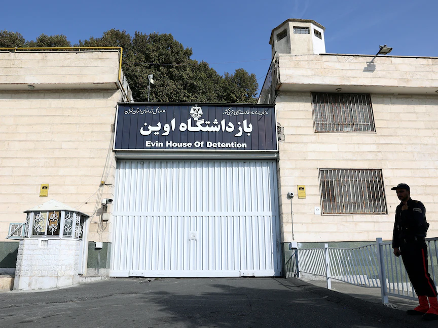 سجن إيفين في العاصمة الإيرانية طهران- 17 أكتوبر 2022 - REUTERS