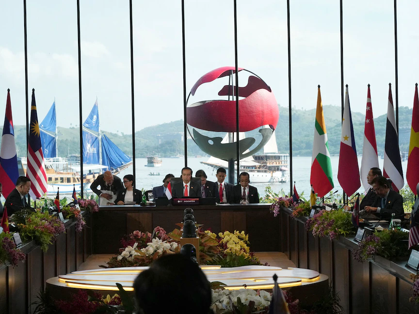 بعد انتقادات لدورها.. "آسيان" تدعو لوقف فوري للعنف في ميانمار