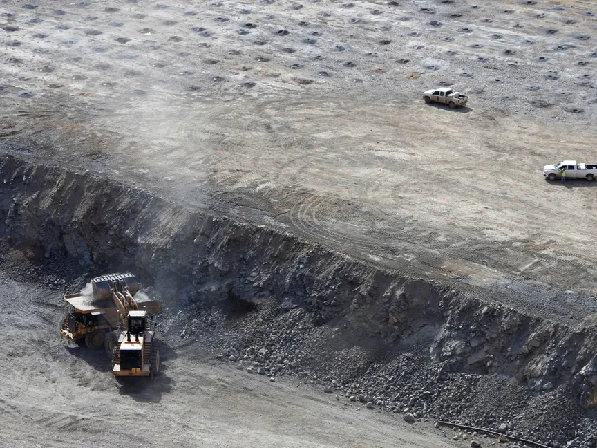 منجم المعادن الأرضية النادرة التابع لشركة MP Materials في ماونتن باس بكاليفورنيا. 30 يناير 2020 - Reuters