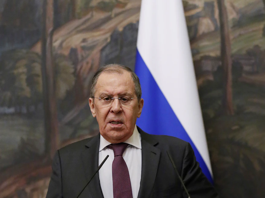 لافروف: موسكو ومينسك قادرتان على تحييد تهديدات "الناتو" 