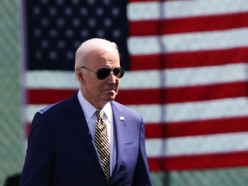 الرئيس الأميركي جو بايدن خلال حفل التخرج في الأكاديمية العسكرية الأميركية ويست بوينت. نيويورك. 25 مايو 2024 - Getty Images via AFP