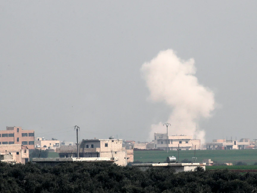 "طائرات روسية" تقصف مواقع المعارضة السورية في إدلب