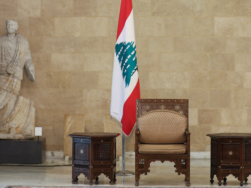 مقعد الرئاسة اللبنانية في قصر بعبدا بالعاصمة بيروت شاغر بعد انتهاء ولاية الرئيس السابق ميشال عون. 1 نوفمبر 2022 - REUTERS