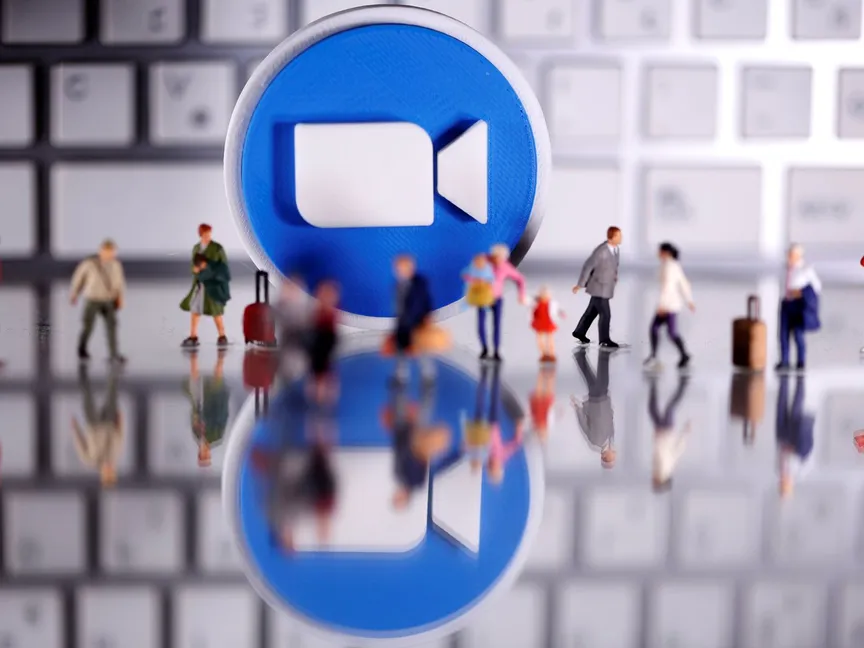 "زووم" تعلن خدمة توفير معدات الاتصال