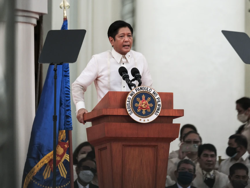 الرئيس الفلبيني فرديناند ماركوس جونيور خلال تنصيبه في مانيلا - 30 يونيو 2022 - Bloomberg