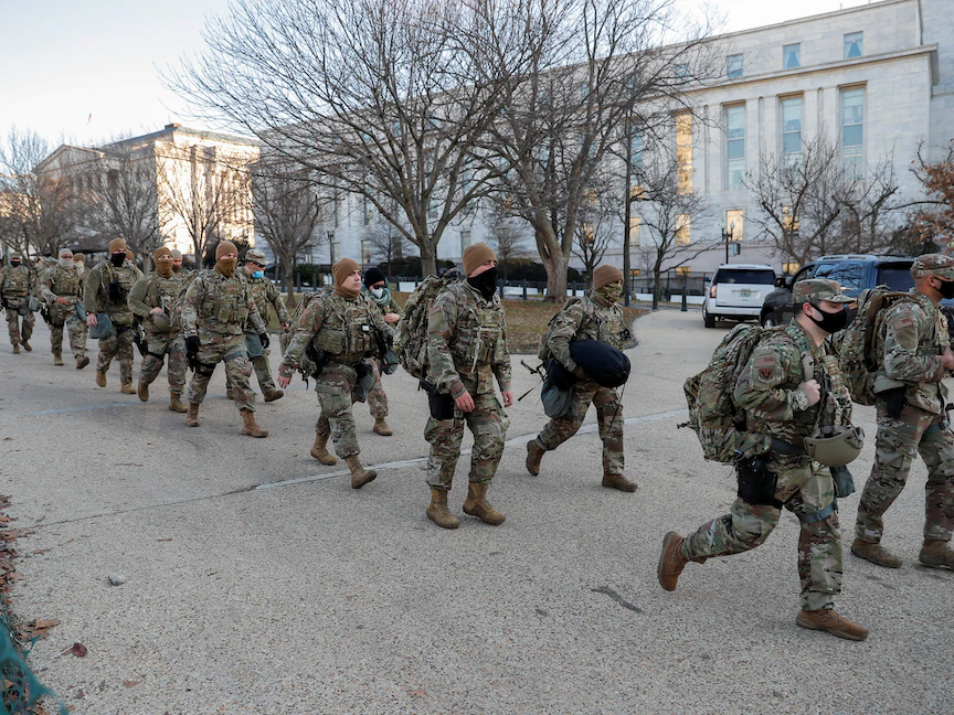 قوات الحرس الوطني الأميركية في العاصمة واشنطن - 13 يناير 2021 - REUTERS