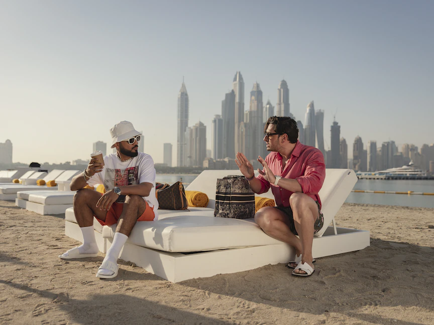 كواليس مسلسل دبي Bling - HYKU DESESTO/NETFLIX