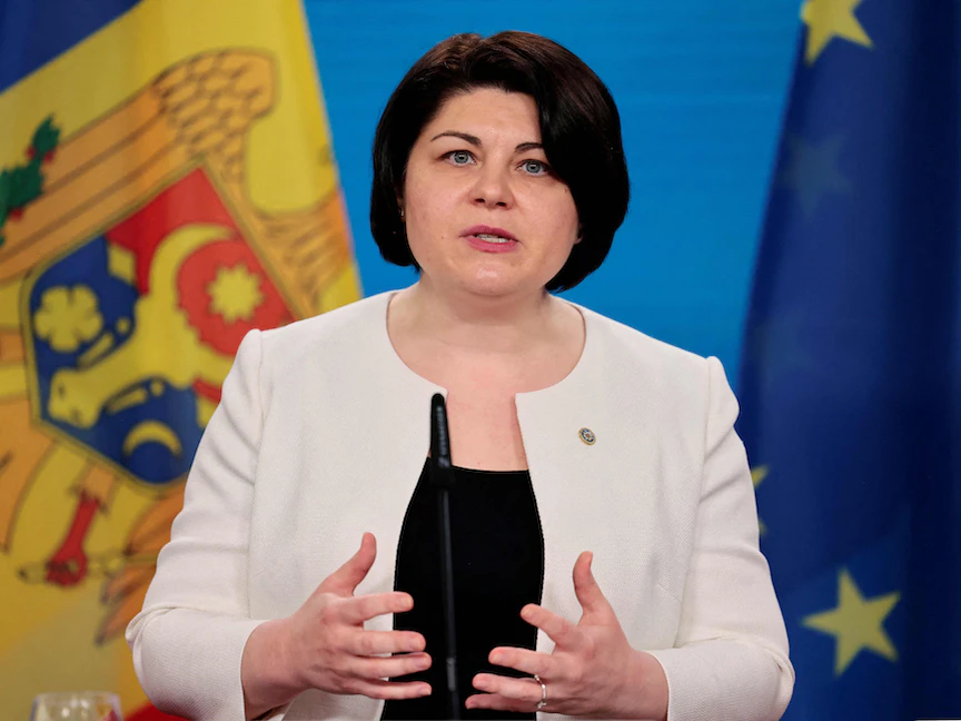 رئيسة وزراء مولدوفا ناتاليا جافريليتا تتحدث خلال مؤتمر صحافي في برلين - 5 أبريل 2022 - AFP