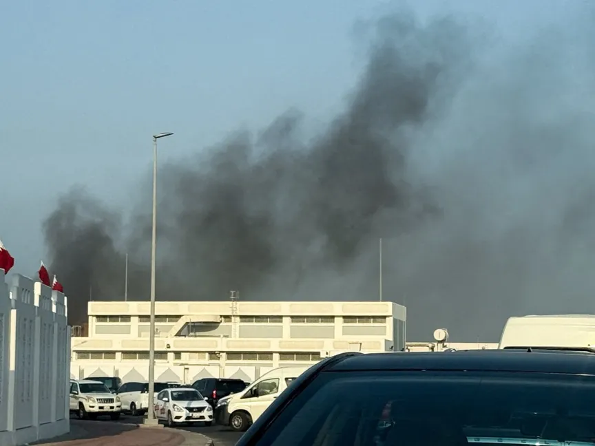 تصاعد الدخان عقب سماع عدة انفجارات جراء الهجوم الإسرائيلي على قادة حركة حماس في الدوحة، قطر. 9 سبتمبر 2025 - Reuters