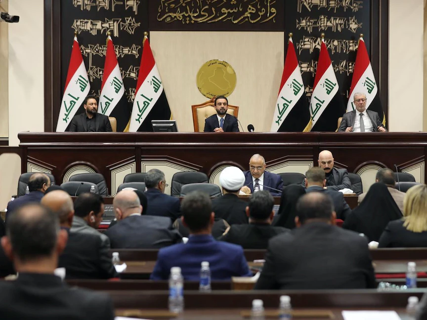 البرلمان العراقي خلال اجتماع في العاصمة بغداد برئاسة رئيس مجلس النواب محمد الحلبوسي - 5 يناير 2020. - REUTERS